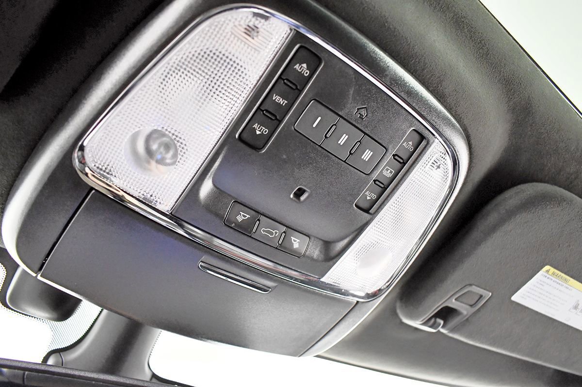 Used 2019 Jeep Grand Cherokee SRT AWD/4WD image 71