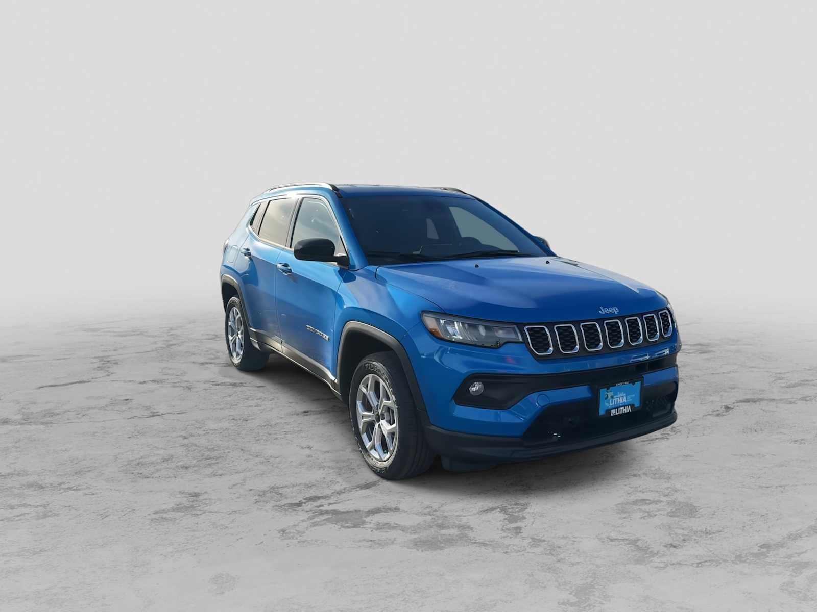 New 2026 Jeep Compass Latitude image 2