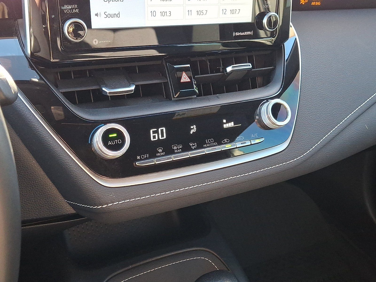 Certified 2022 Toyota Corolla SE FWD image 16