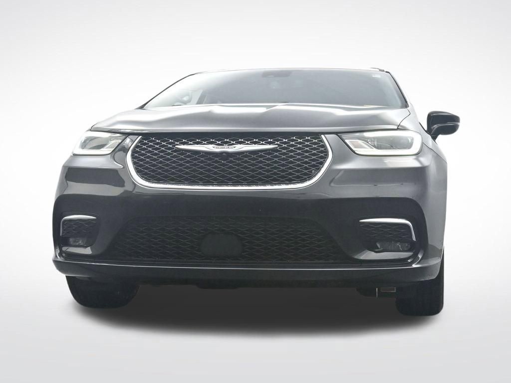 Used 2022 Chrysler Pacifica Touring-L FWD image 31