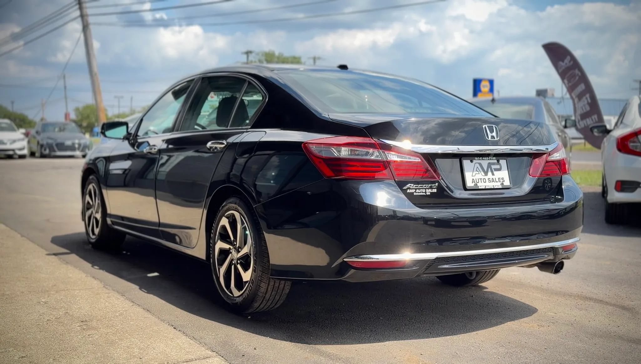 Used 2017 Honda Accord EX image 4