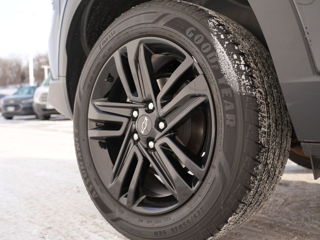 Used 2024 Chevrolet Trax ACTIV w/ Driver Confidence Package image 29