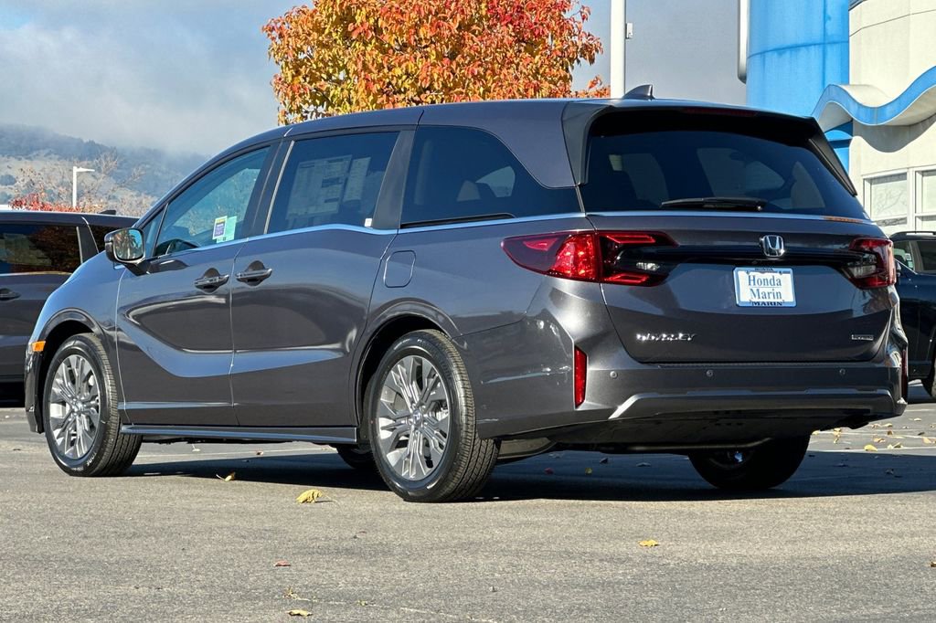 New 2026 Honda Odyssey Touring image 6