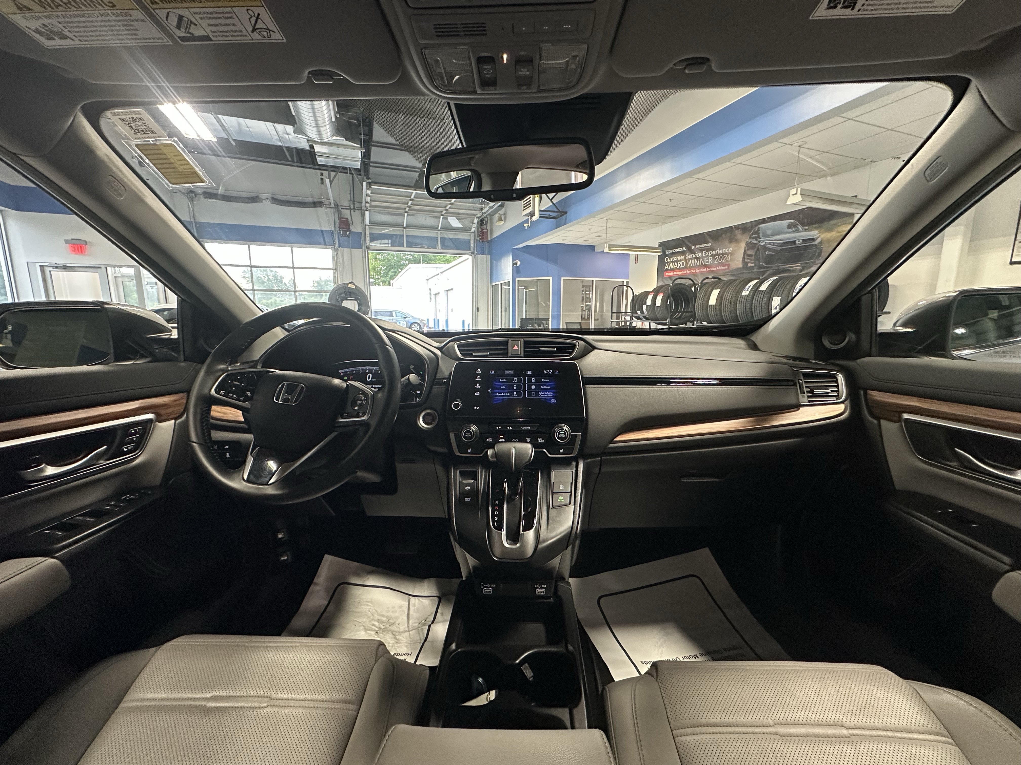 Used 2022 Honda CR-V EX-L image 2