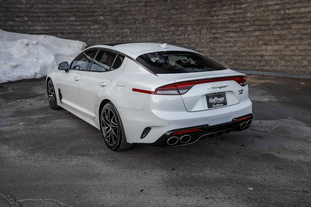 Used 2022 Kia Stinger GT-Line w/ Sun & Sound Package image 8