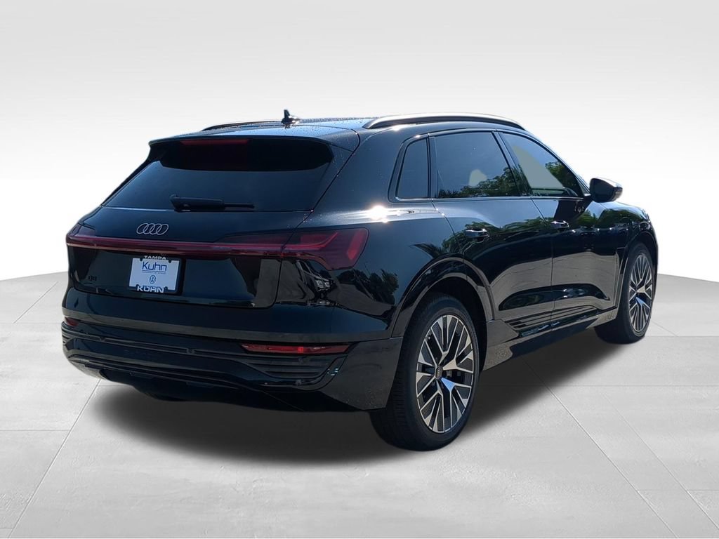 Used 2024 Audi Q8 e-tron Prestige w/ Prestige Package AWD/4WD image 3
