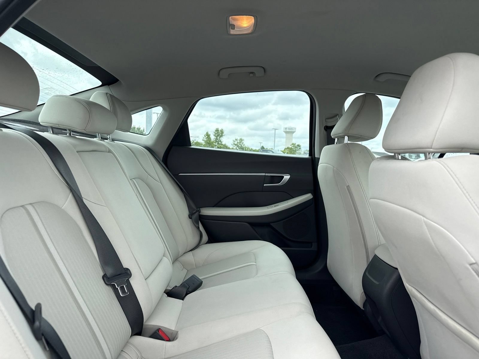 Used 2025 Hyundai Sonata SEL FWD image 16