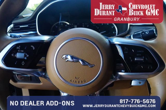 Used 2023 Jaguar XF SE RWD image 15