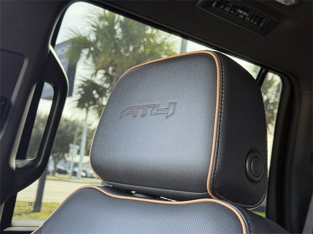 Used 2023 GMC Yukon AT4 image 28