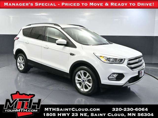 Used 2017 Ford Escape SE w/ Equipment Group 201A AWD/4WD image 1