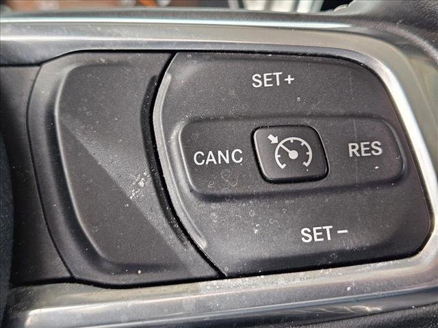 Used 2019 Jeep Wrangler Unlimited Sahara image 18