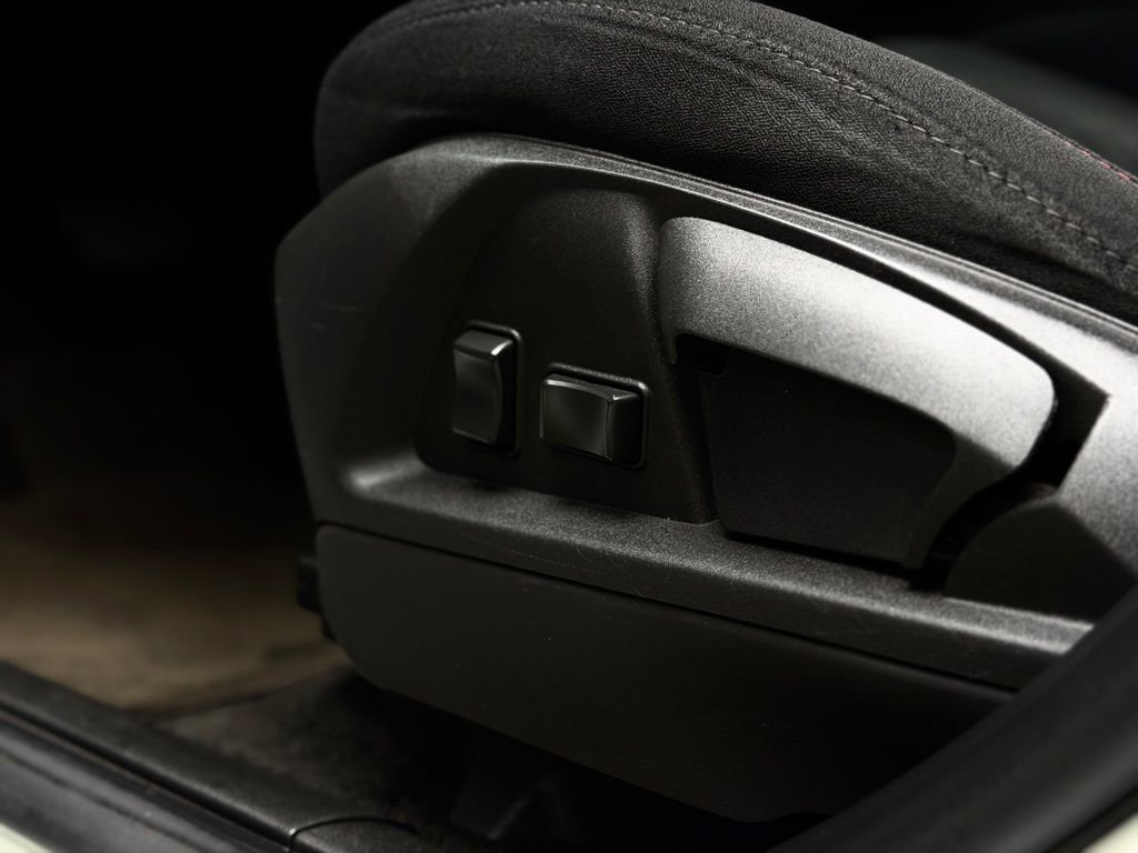 Used 2015 Chevrolet Equinox LS image 56