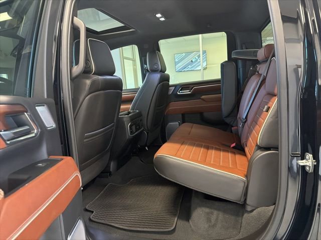 Used 2024 GMC Sierra 3500 Denali Ultimate image 22