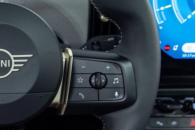 Certified 2025 MINI Cooper S image 18