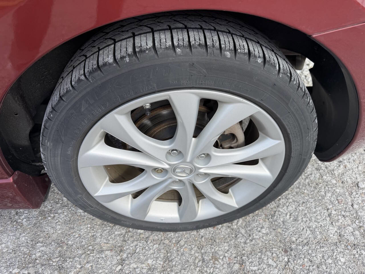 Used 2011 MAZDA MAZDA3 s Grand Touring w/ Tech Pkg FWD image 10