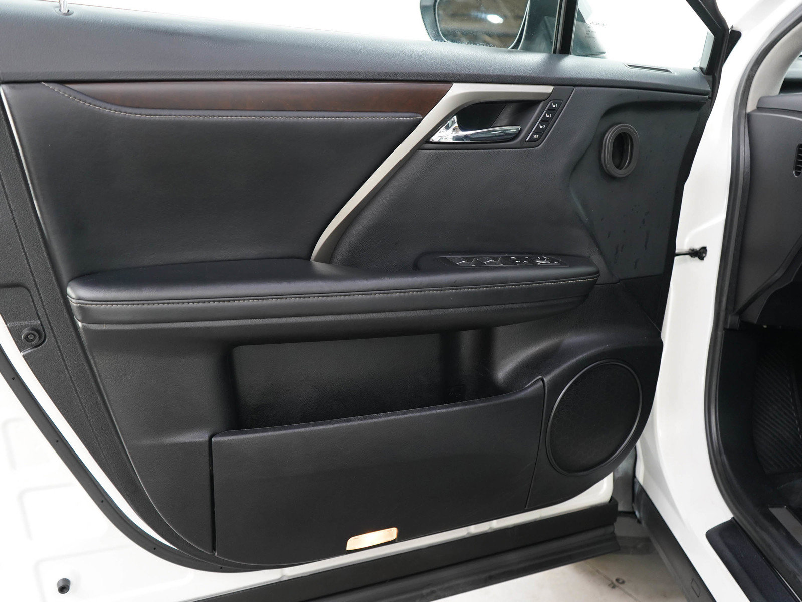 Used 2022 Lexus RX 350 AWD w/ Premium Package image 19