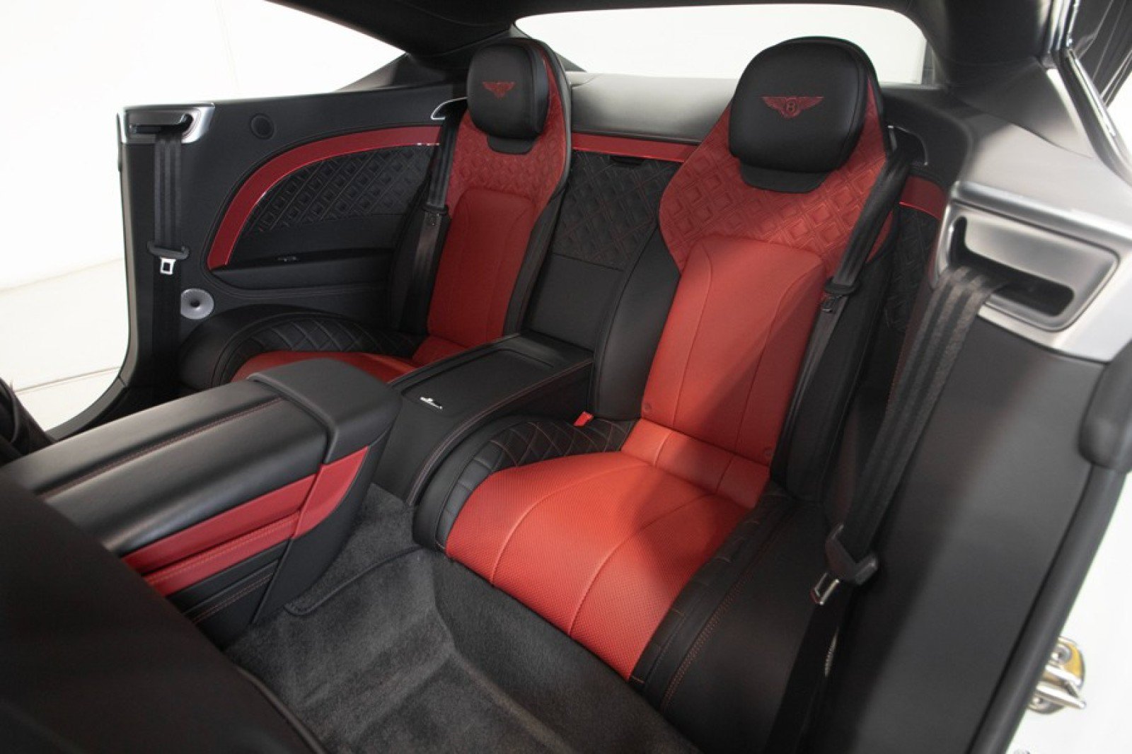 Used 2020 Bentley Continental GT V8 AWD/4WD image 39