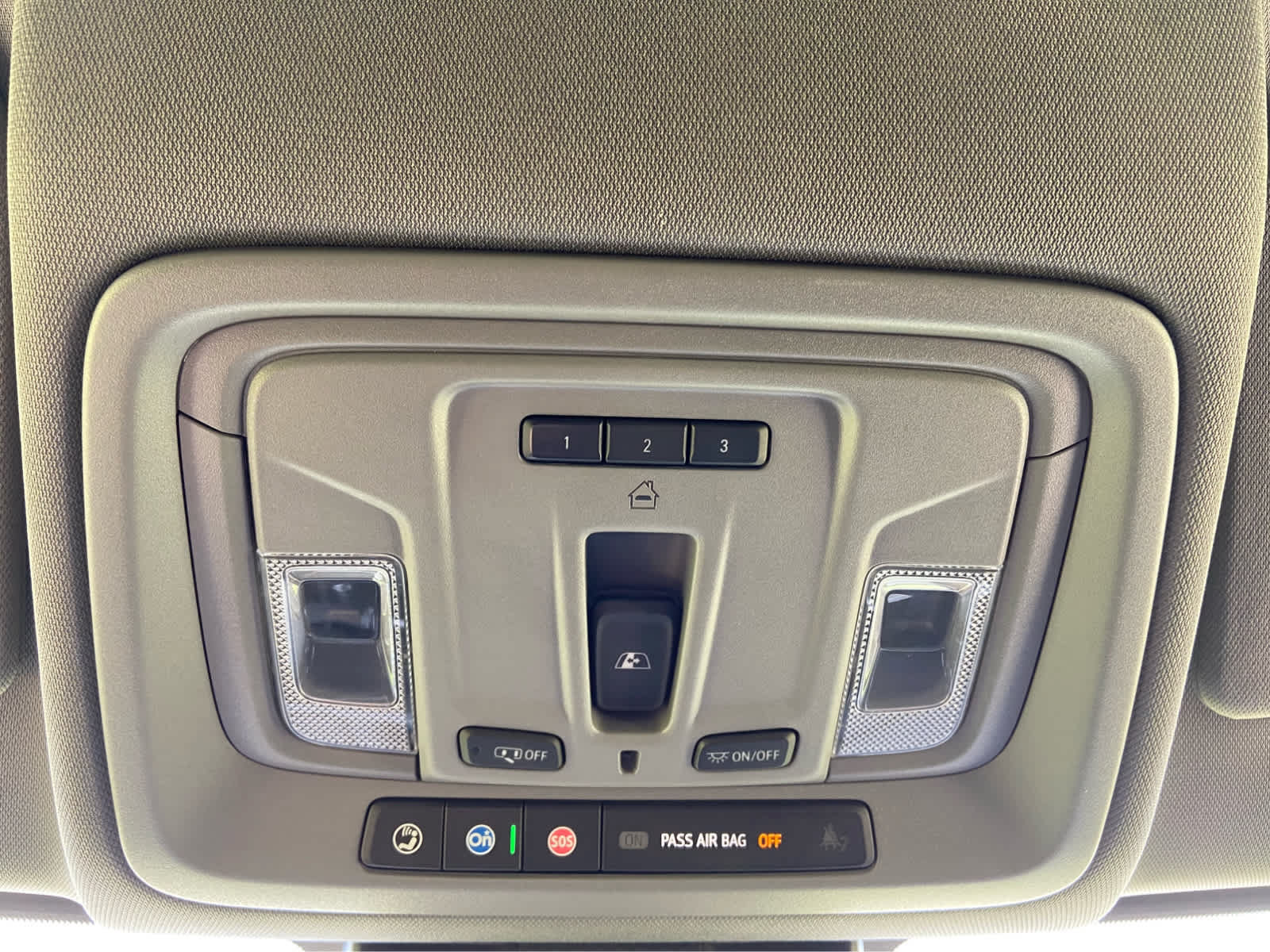Used 2024 GMC Sierra 1500 SLT w/ SLT Premium Plus Package RWD image 38