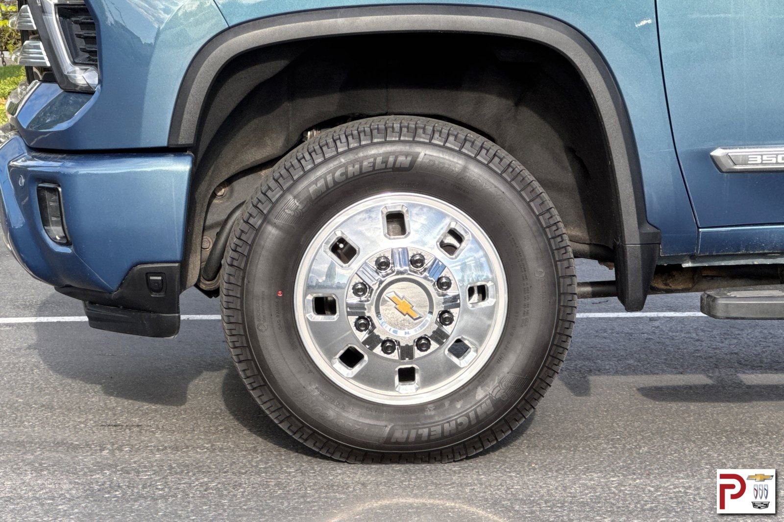 Certified 2024 Chevrolet Silverado 3500 High Country AWD/4WD image 31