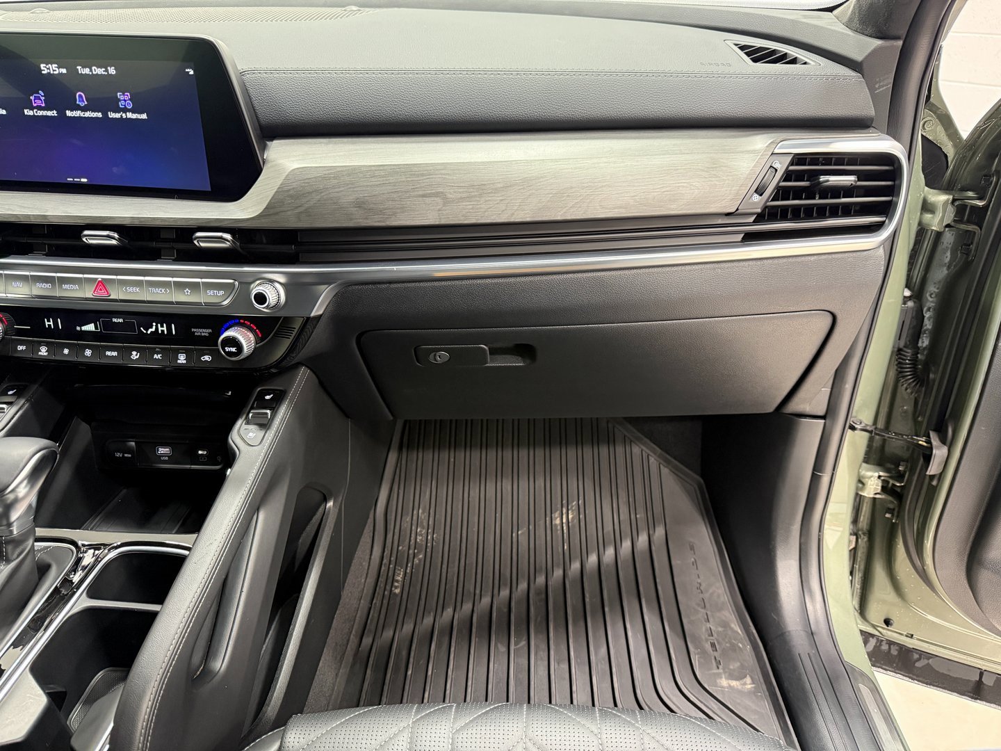 Used 2025 Kia Telluride SX Prestige X-Line image 29