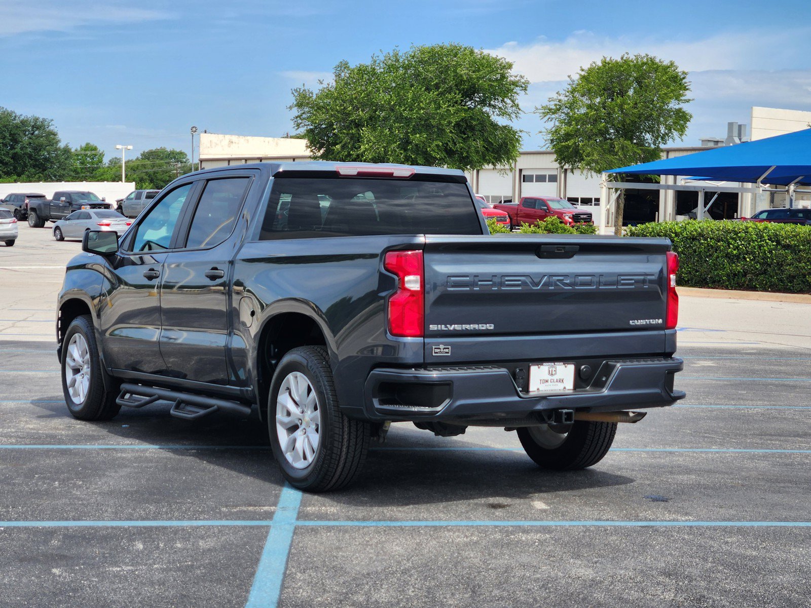 Used 2020 Chevrolet Silverado 1500 Custom w/ Custom Value Package RWD image 7