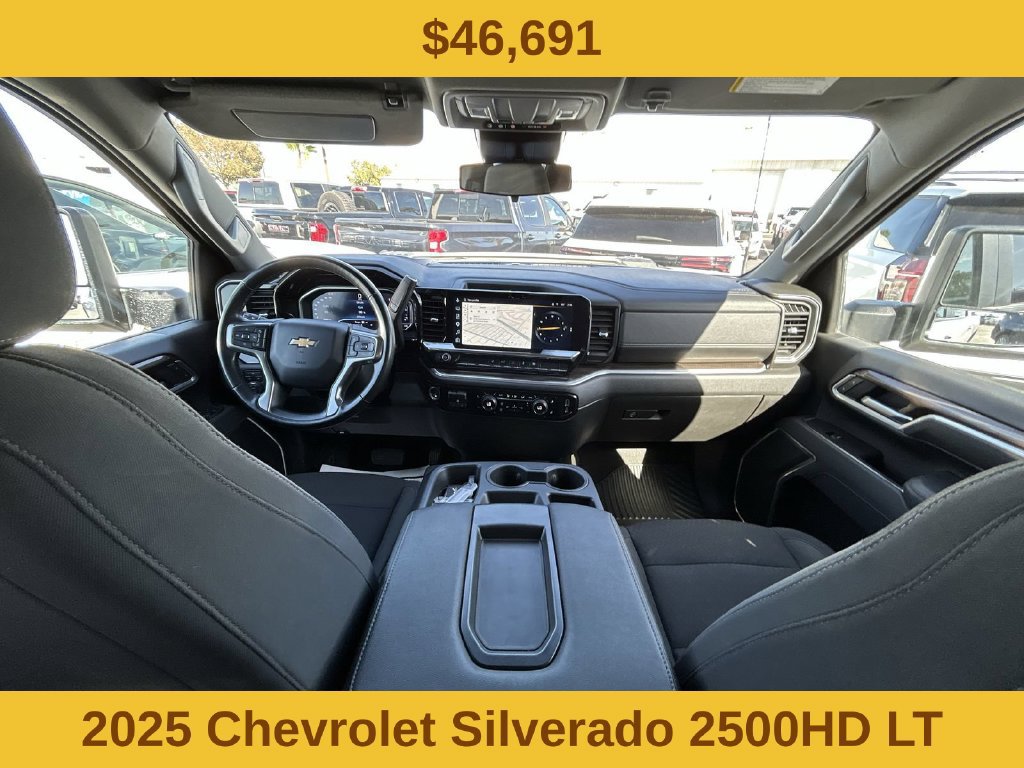 Used 2025 Chevrolet Silverado 2500 LT w/ Convenience Package AWD/4WD image 2