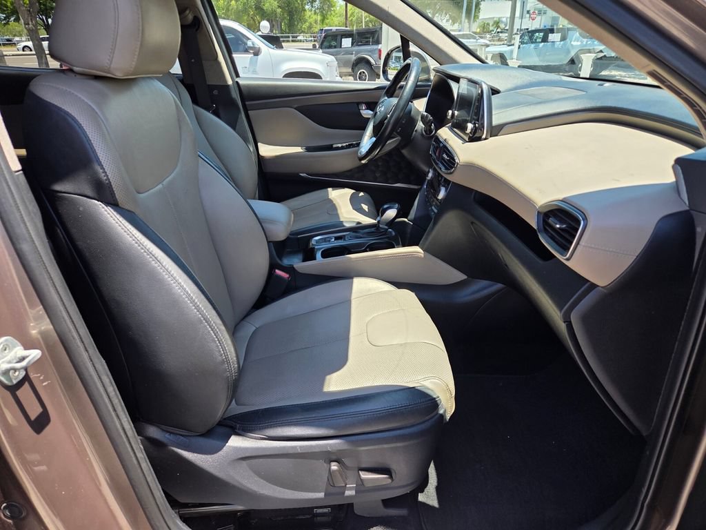 Used 2020 Hyundai Santa Fe Limited FWD image 17