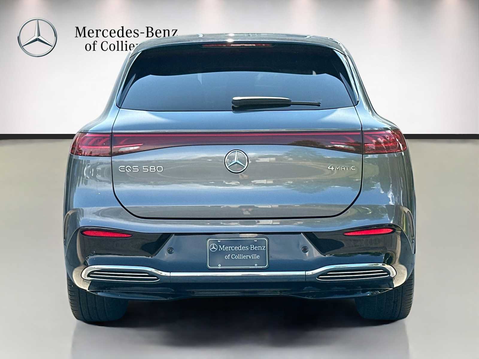 Used 2023 Mercedes-Benz EQS 580 4MATIC SUV image 6