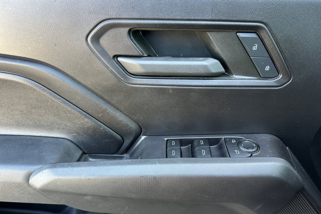 Used 2023 Chevrolet Colorado W/T RWD image 11