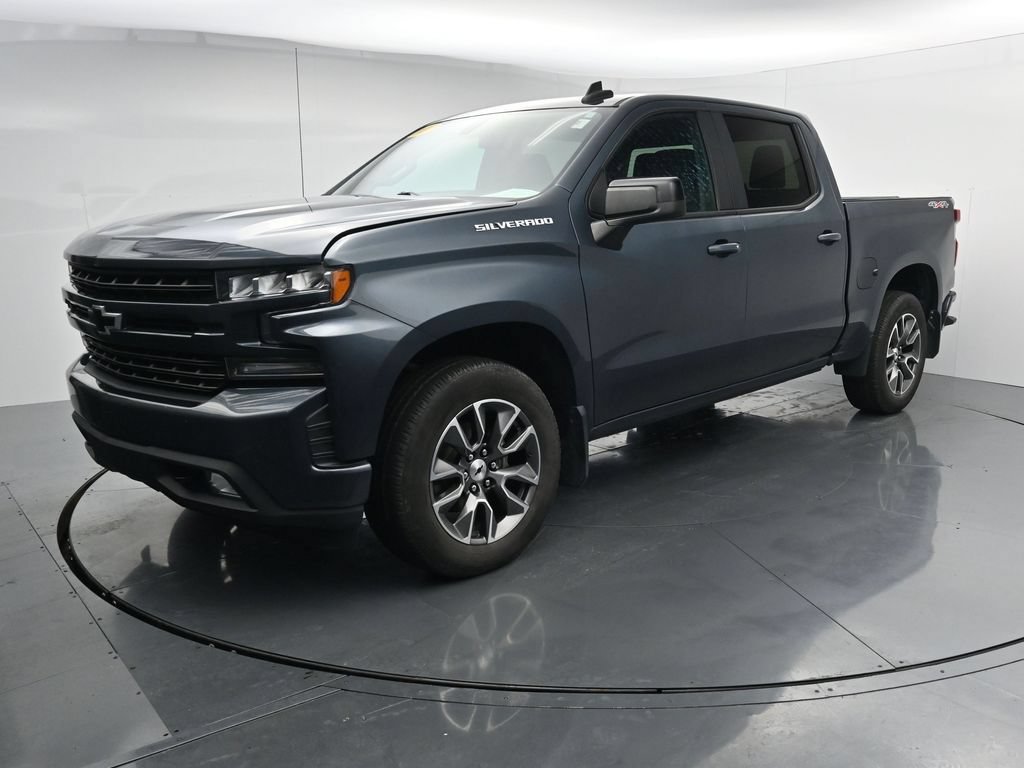 Used 2020 Chevrolet Silverado 1500 RST w/ RST Value Package AWD/4WD image 4