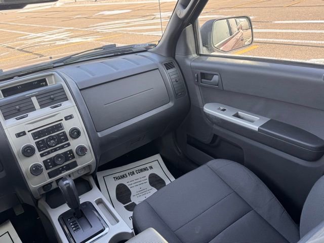 Used 2010 Ford Escape XLT image 15
