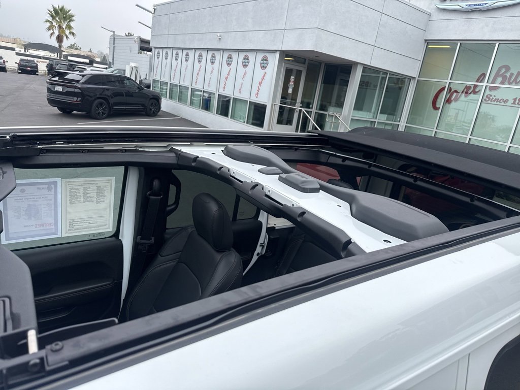 Certified 2024 Jeep Wrangler Sahara w/ Technology Group image 14