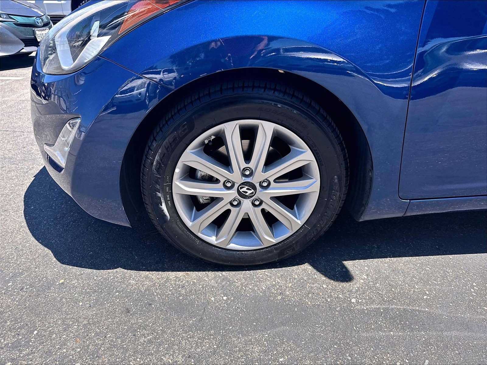 Used 2015 Hyundai Elantra SE w/ Option Group 02 FWD image 12