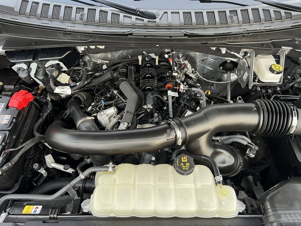 Certified 2025 Ford Expedition Active image 39