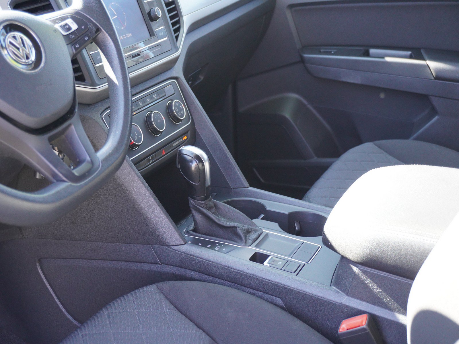 Used 2018 Volkswagen Atlas S FWD image 20