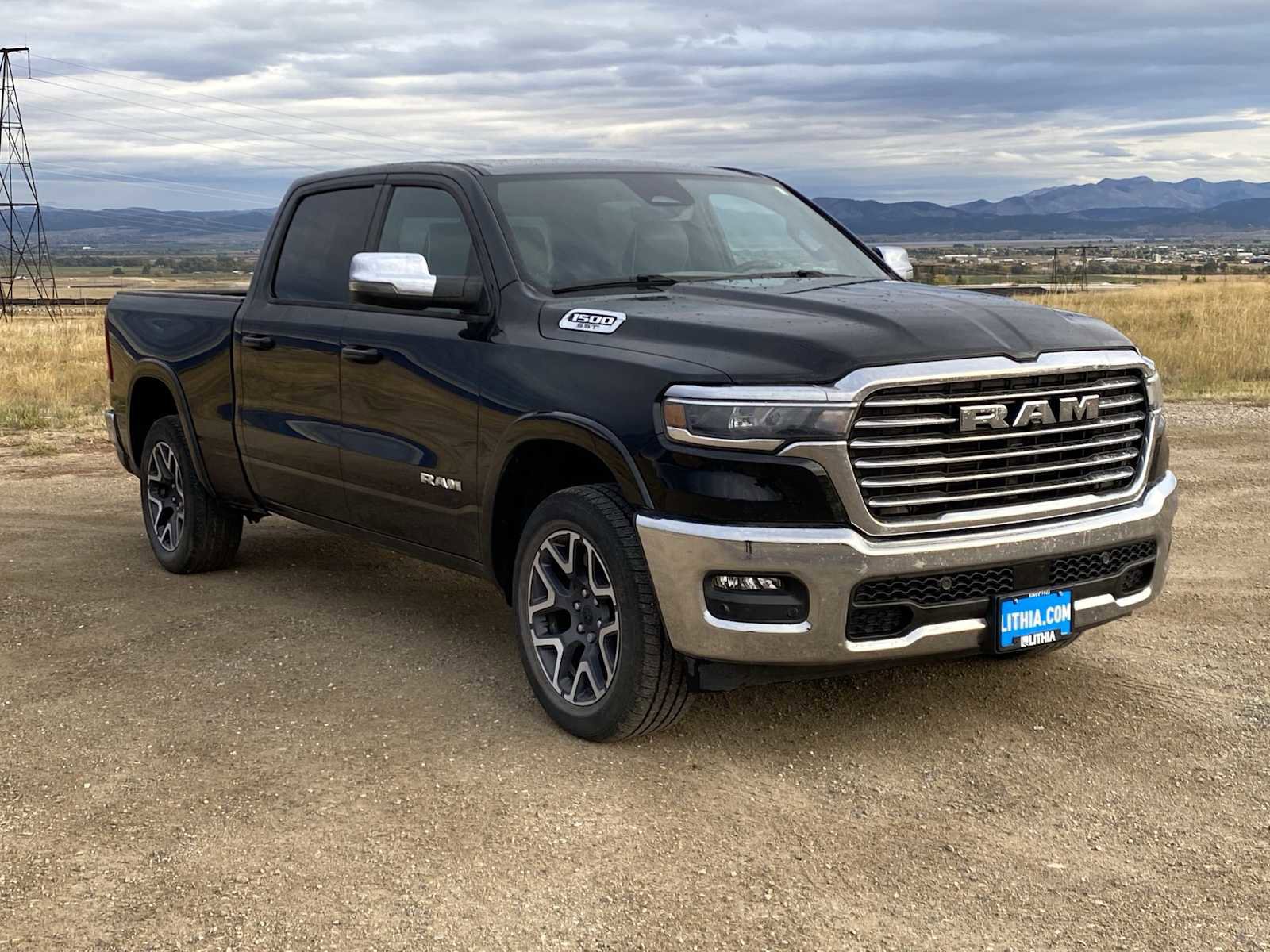 Used 2025 RAM 1500 Laramie image 22
