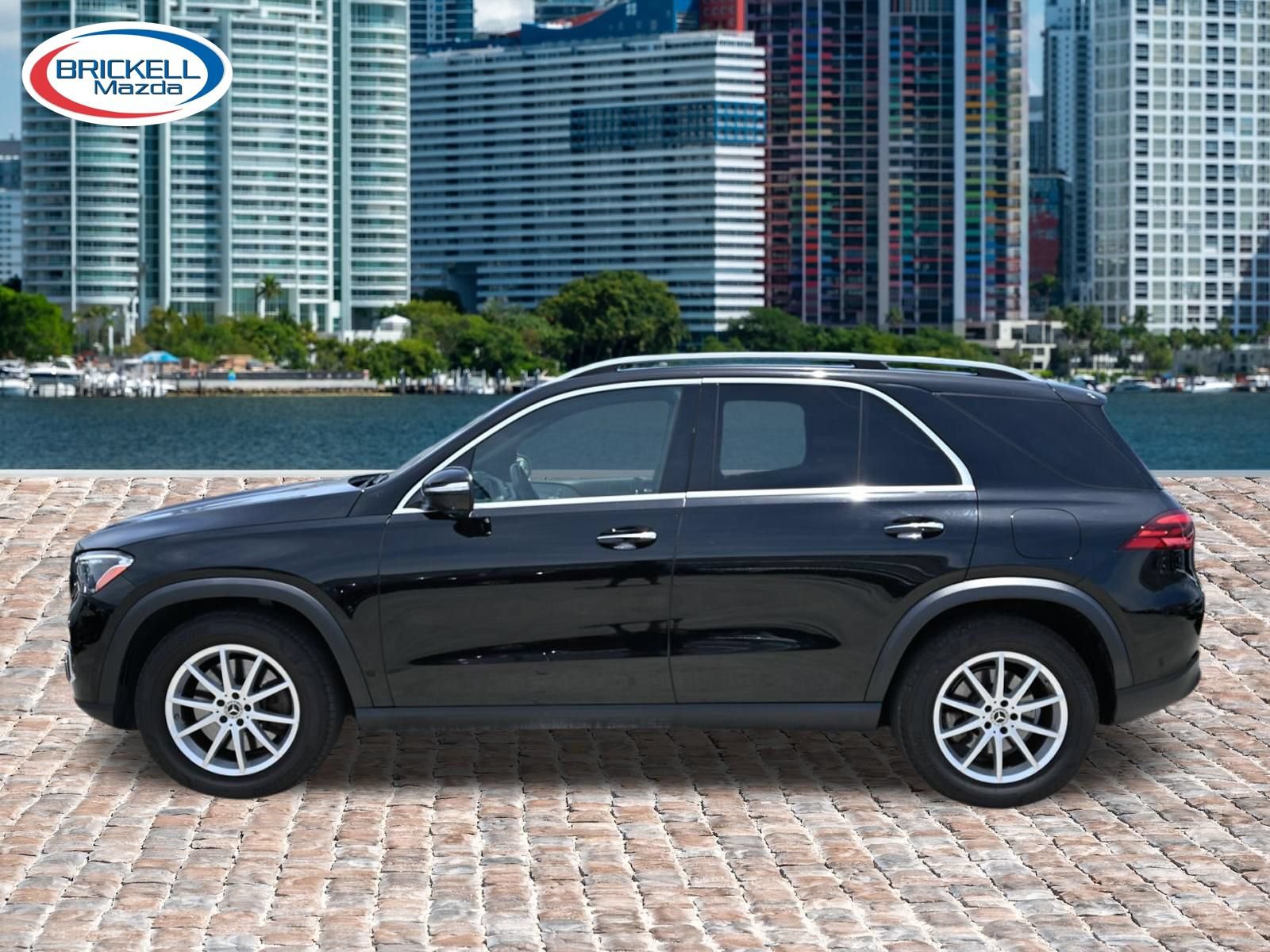 Used 2024 Mercedes-Benz GLE 450e 4MATIC image 8