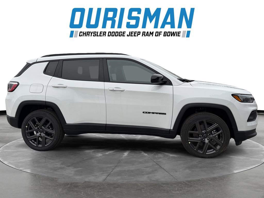 New 2026 Jeep Compass Latitude image 7