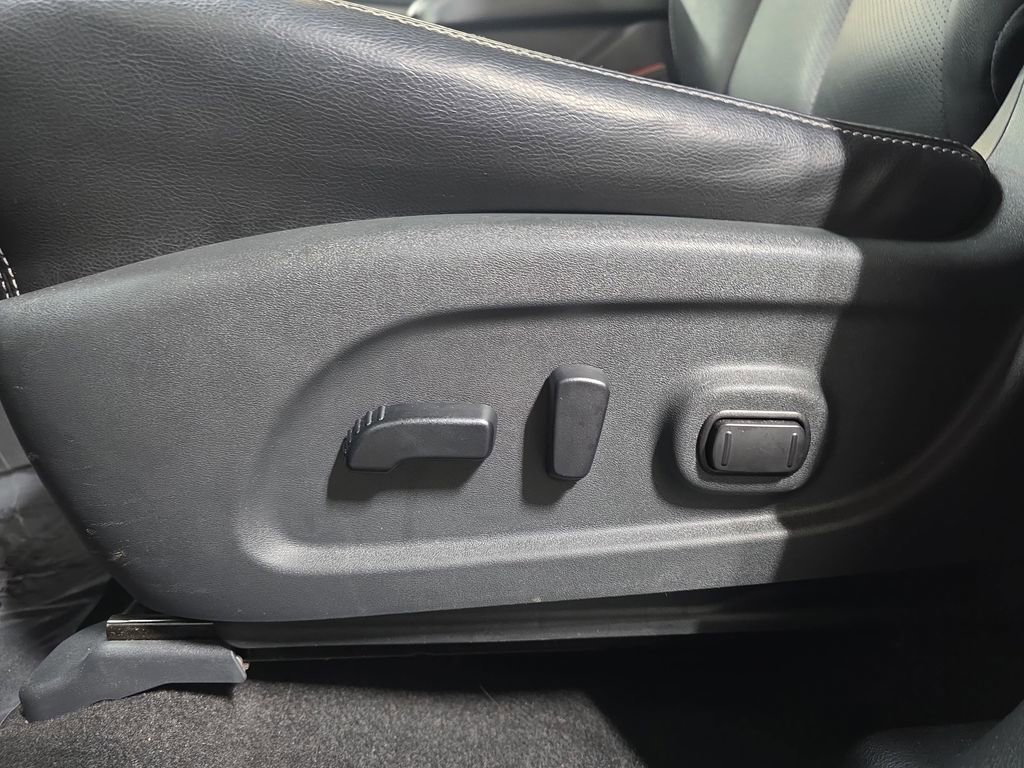 Used 2024 Nissan Murano SL image 30