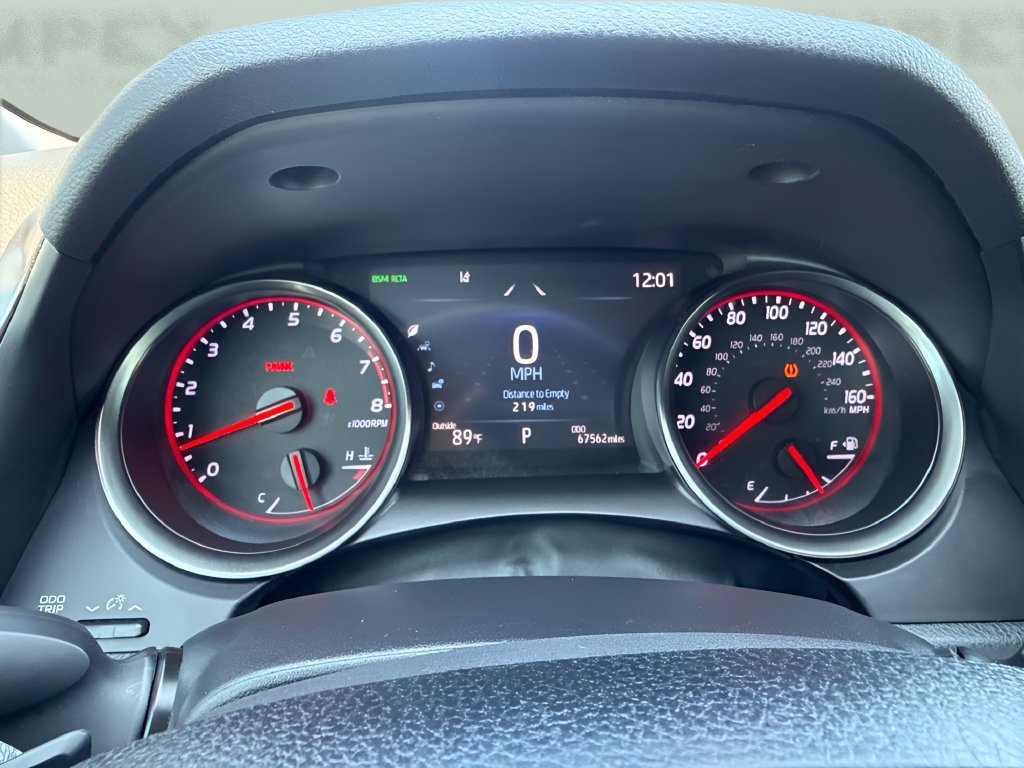 Used 2021 Toyota Camry XSE FWD image 19