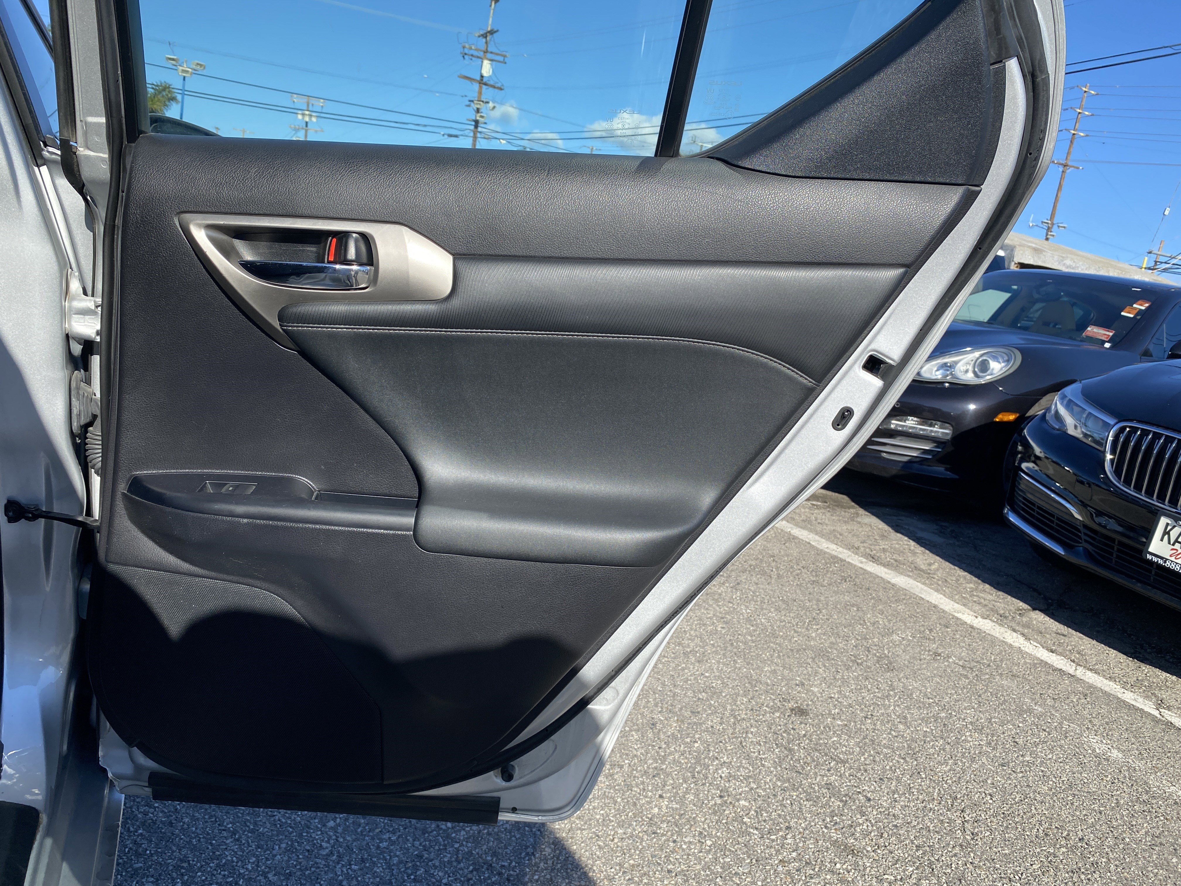 Used 2014 Lexus CT 200h image 20