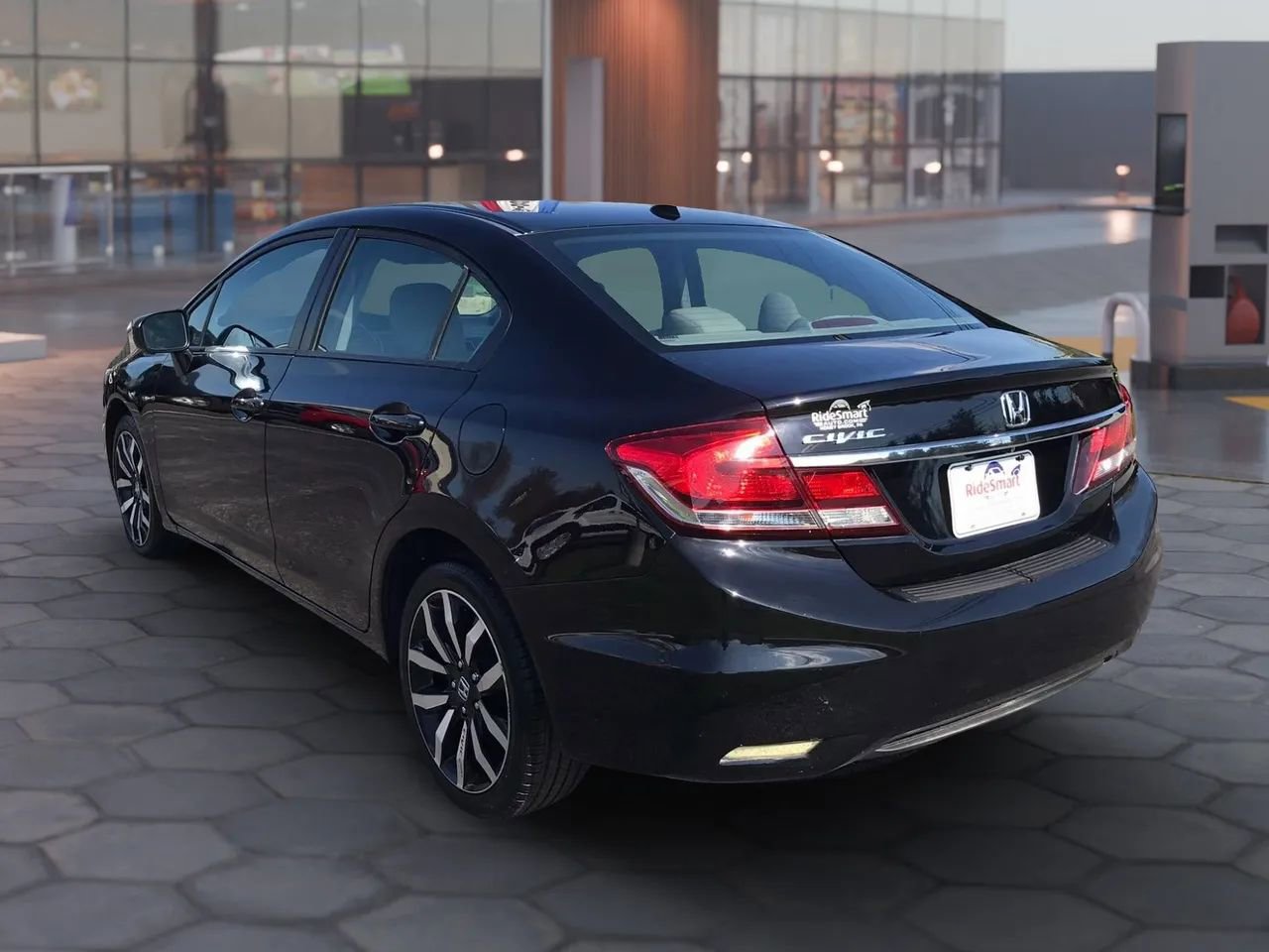 Used 2015 Honda Civic EX-L image 9