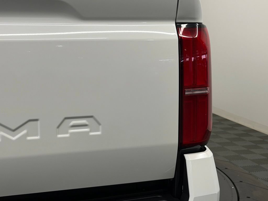 Used 2026 Toyota Tacoma SR5 AWD/4WD image 14