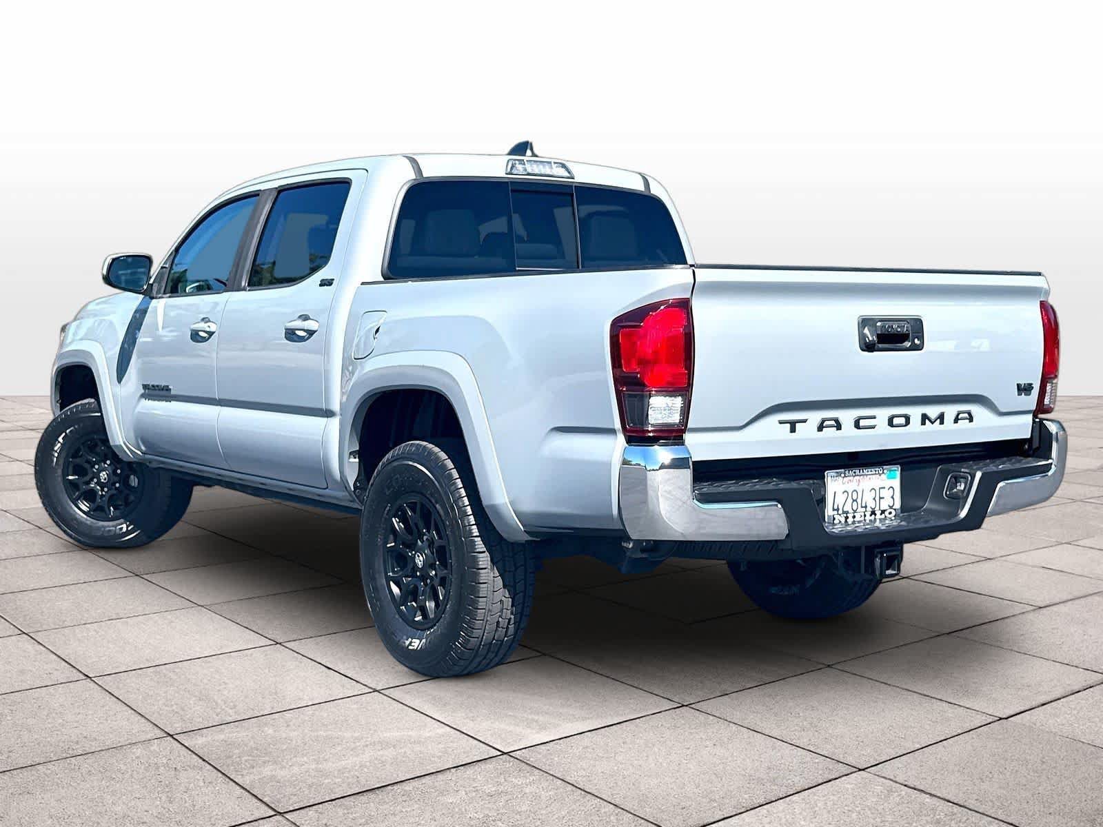 Used 2021 Toyota Tacoma SR5 w/ Blackout Package (TMS) RWD image 15