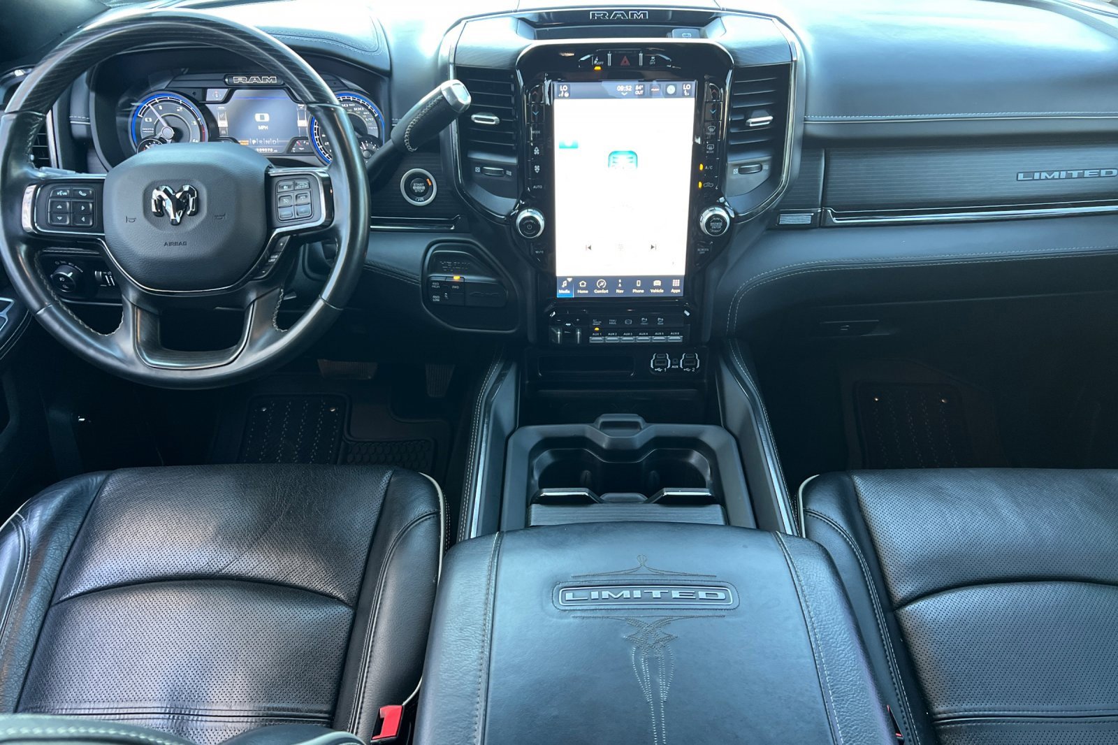 Used 2022 RAM 3500 Limited image 13