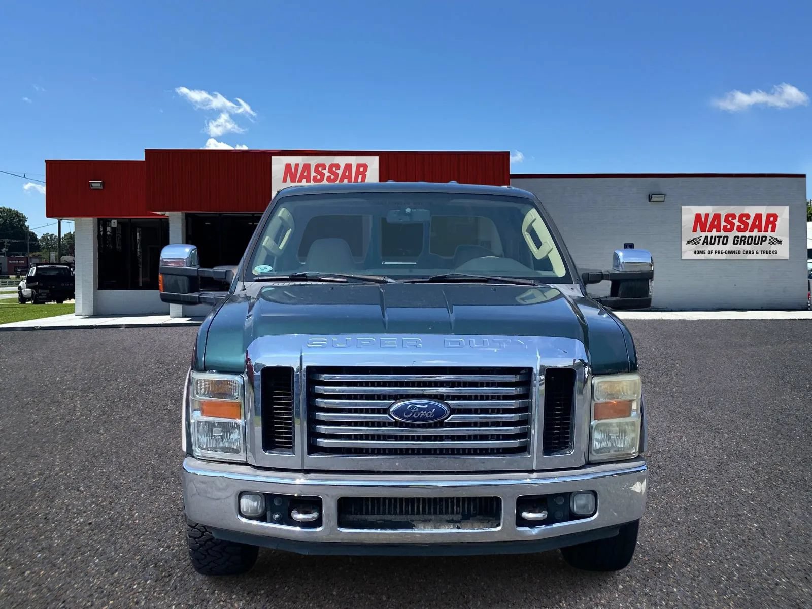 Used 2008 Ford F350 Lariat RWD image 2