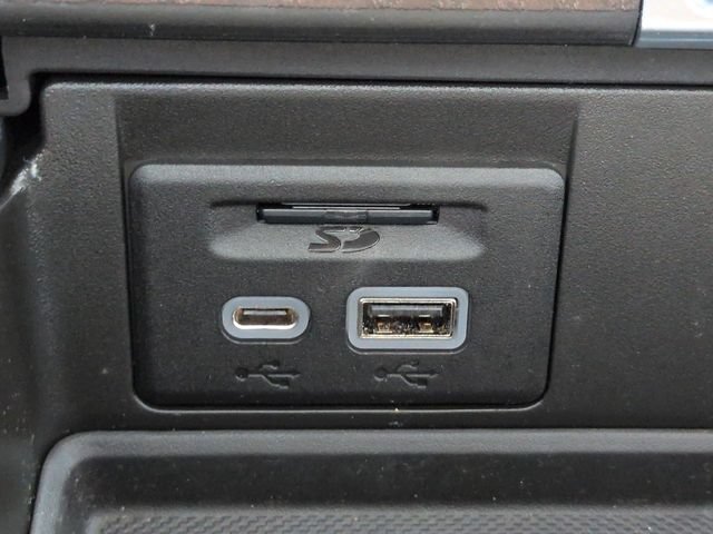Used 2021 GMC Yukon Denali w/ Denali Ultimate Package RWD image 23