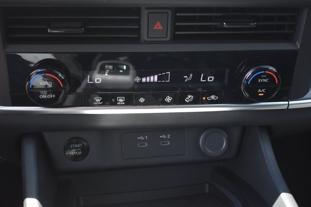 New 2026 Nissan Rogue SV AWD/4WD image 25