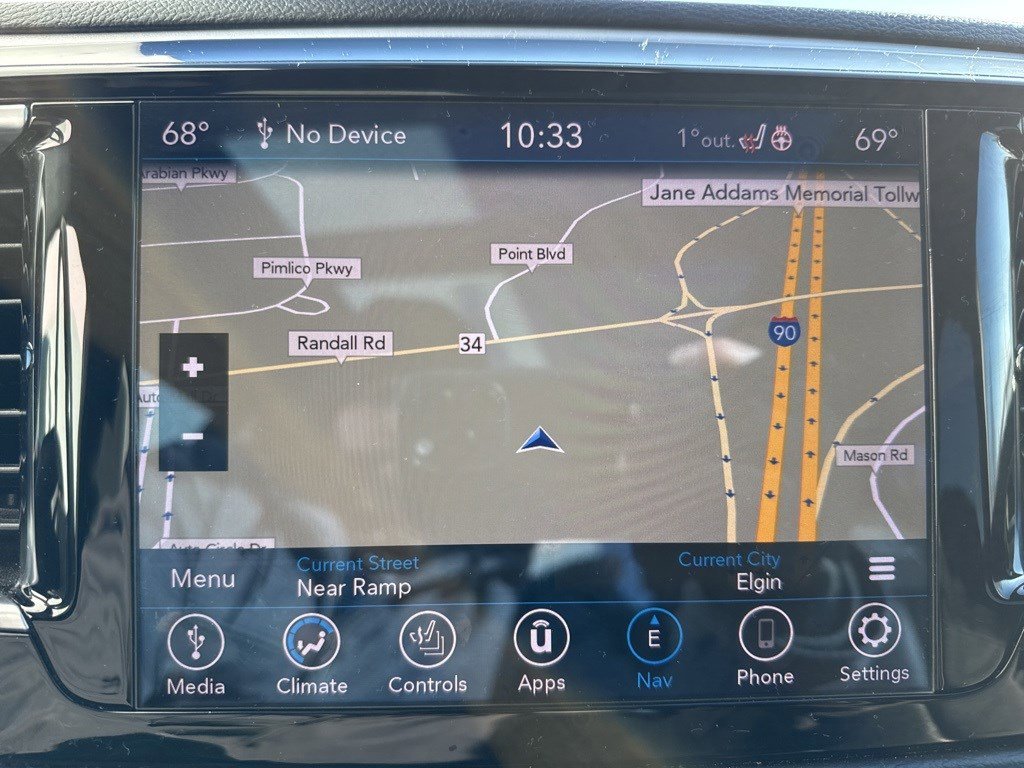 Used 2019 Chrysler Pacifica Touring-L Plus w/ Advanced Safetytec Group image 16