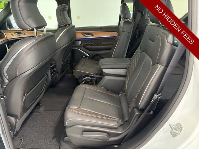 New 2026 Jeep Grand Cherokee L Summit w/ Obsidian Package AWD/4WD image 27